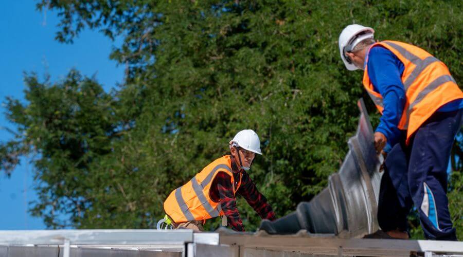 Expert Emergency Roof Repairs services in Plymouth, NY